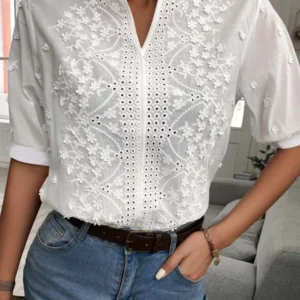 Summer Women's White Top Blouse New Fashion Elegnat V Neck Short Sleeve Casual Office Party Tops Shirts Female Lace Shirt